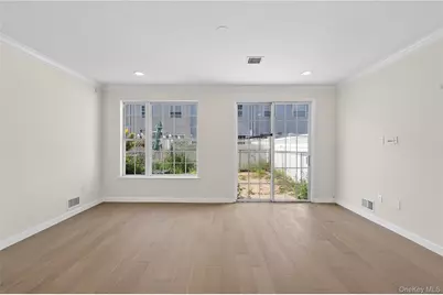 93 Admiral Court, Bronx, NY 10473 - Photo 20