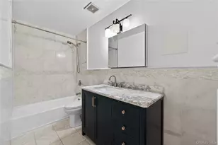 93 Admiral Ct, Bronx, NY 10473 - Photo 12