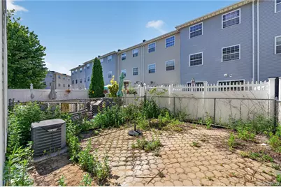 93 Admiral Court, Bronx, NY 10473 - Photo 38