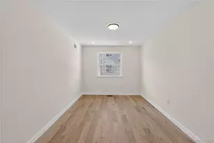 93 Admiral Ct, Bronx, NY 10473 - Photo 30