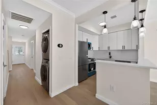 93 Admiral Ct, Bronx, NY 10473 - Photo 28