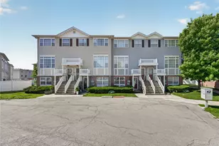 93 Admiral Ct, Bronx, NY 10473 - Photo 1
