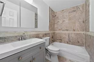93 Admiral Ct, Bronx, NY 10473 - Photo 38