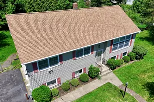 10 Ona Ln, New Windsor, NY 12553 - Photo 4