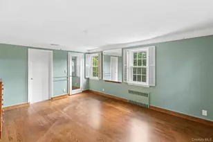 621 Oxford St, Westbury, NY 11590 - Photo 20