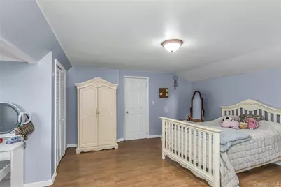 178 Guildford Court, West Hempstead, NY 11552 - Photo 12