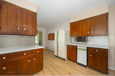 50 Aspinwall Road, Red Hook, NY 12571 - Photo 8