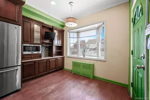 130-09 227th St, Springfield Gardens, NY 11413 - Photo 6