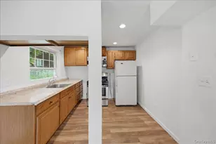 42 Revolutionary Rd, Ossining, NY 10562 - Photo 10