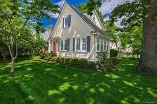 1 Schuyler Ave, Rockville Centre, NY 11570 - Photo 2