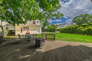 1 Schuyler Ave, Rockville Centre, NY 11570 - Photo 8