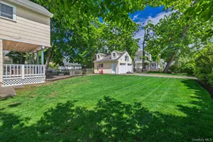 1 Schuyler Ave, Rockville Centre, NY 11570 - Photo 6