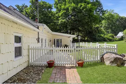341 Cherry Street, Bedford Hills, NY 10507 - Photo 22