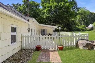 341 Cherry St, Bedford Hills, NY 10507 - Photo 22