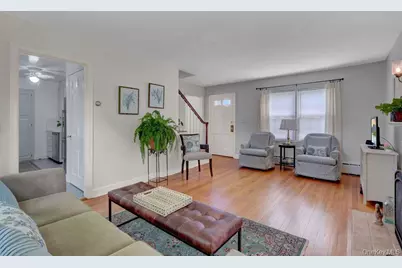 5 Newell Road, Merrick, NY 11566 - Photo 4