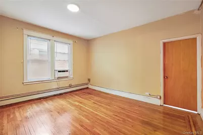 1393 Kearney Avenue, Bronx, NY 10465 - Photo 6