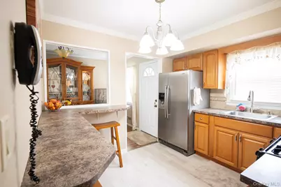 130 Boylston Street, Hempstead, NY 11550 - Photo 18