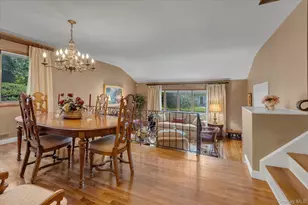 19 Cottage Ct, Huntington Station, NY 11746 - Photo 6