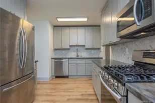 600 Locust St, Fleetwood, NY 10552 - Photo 16