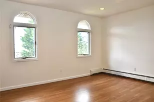 2977 Charlotte Dr, Merrick, NY 11566 - Photo 8