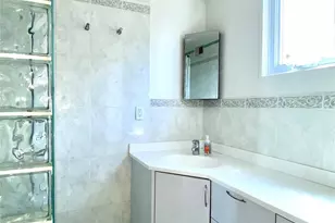 2977 Charlotte Dr, Merrick, NY 11566 - Photo 14