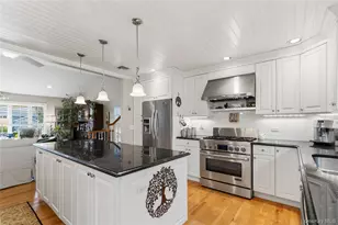 39 Brewster Rd W, Massapequa, NY 11758 - Photo 10