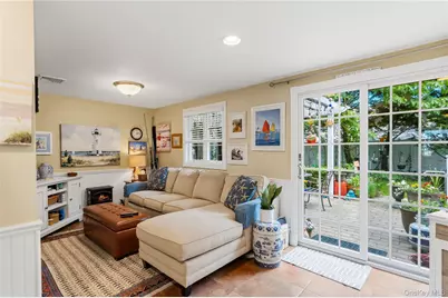 39 Brewster Road W, Massapequa, NY 11758 - Photo 24