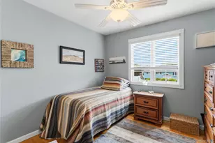 39 Brewster Rd W, Massapequa, NY 11758 - Photo 22