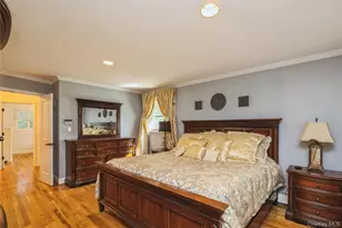 5 Blossom St, Dix Hills, NY 11746 - Photo 24