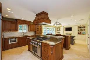 5 Blossom St, Dix Hills, NY 11746 - Photo 16