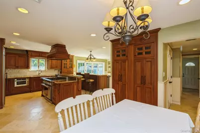 5 Blossom Street, Dix Hills, NY 11746 - Photo 14
