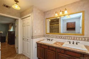 5 Blossom St, Dix Hills, NY 11746 - Photo 26