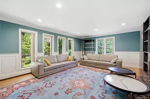 199 Cold Spring Rd, Syosset, NY 11791 - Photo 6