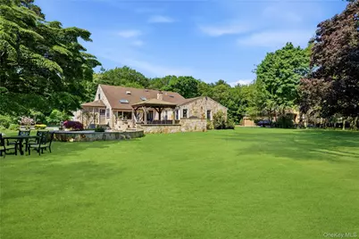 199 Cold Spring Road, Syosset, NY 11791 - Photo 40