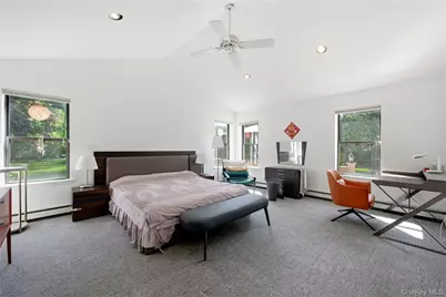 199 Cold Spring Road, Syosset, NY 11791 - Photo 24