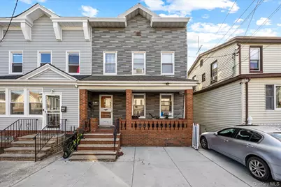 9522 112th Street, Richmond Hill, NY 11419 - Photo 1