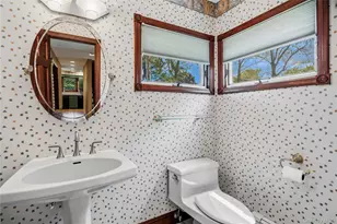 565 Mohawk Rd, West Hempstead, NY 11552 - Photo 26
