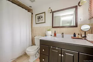 3683 Illona Ln, Oceanside, NY 11572 - Photo 16