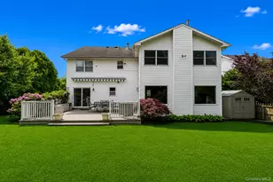 14 Long House Way, Commack, NY 11725 - Photo 24