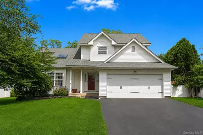 14 Long House Way, Commack, NY 11725 - Photo 2