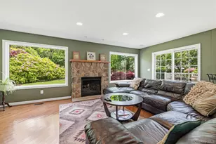 14 Long House Way, Commack, NY 11725 - Photo 8