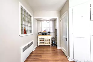 20 Hillside Ave, Huntington, NY 11743 - Photo 16