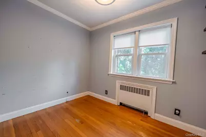 20 Hillside Avenue, Huntington, NY 11743 - Photo 12