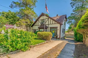 20 Hillside Ave, Huntington, NY 11743 - Photo 30