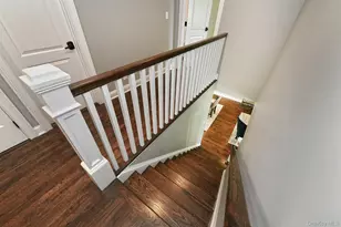 56 Otsego Ave, Dix Hills, NY 11746 - Photo 32