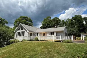 8 Trillium Rd, Pleasant Valley, NY 12569 - Photo 32