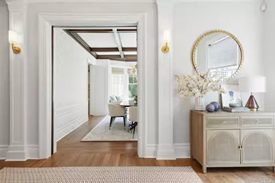 50 South Drive, Manhasset, NY 11030 - Photo 6