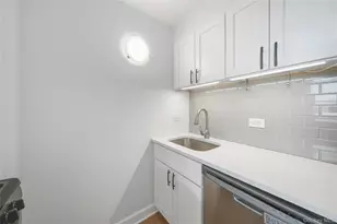 1 Landmark Sq, Port Chester, NY 10573 - Photo 10