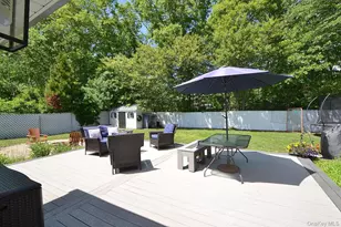 174 Gainsborough Rd, Holbrook, NY 11741 - Photo 24