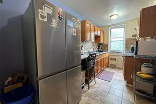 1425 Thieriot Ave, Bronx, NY 10460 - Photo 4